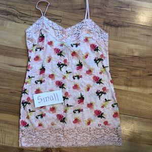 Floral tank
